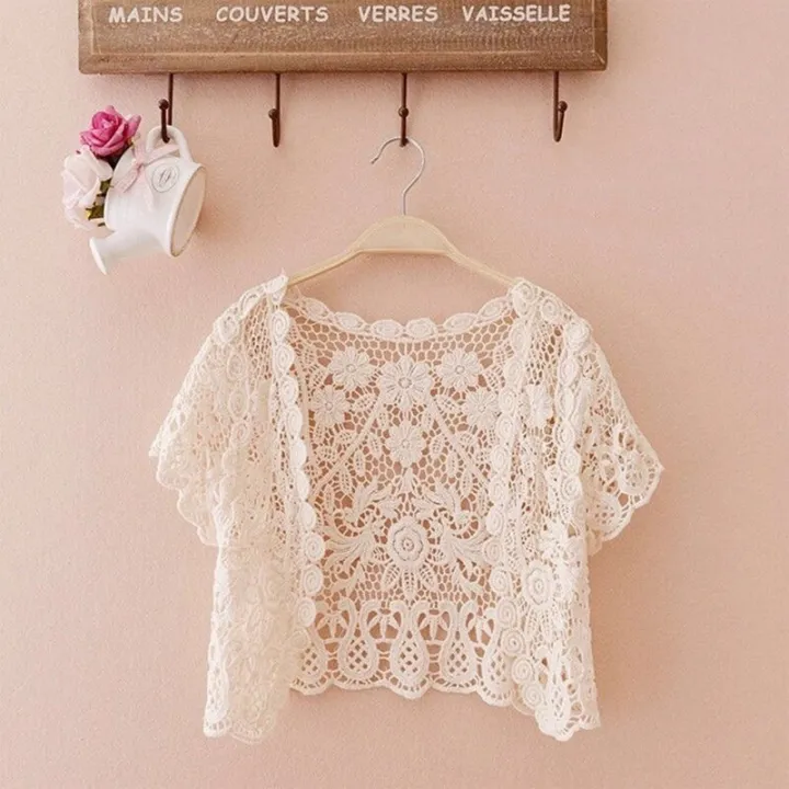 %E3%80%90Alien%20Alien%E3%80%91%20Women%20Short%20Sleeve%20Crochet%20Shrugs%20Hollow%20Out%20Flower%20Lace%20Open%20Front%20Cropped%20Cardigan%20Sunscreen%20Scalloped%20Bolero%20Jacket%20-%20Image%204