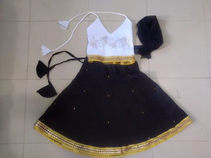 Western%20stylish%20skrit%20for%20baby%20girls%20party%20dress%20skart+top+orna%200-3%20YEARS%20Girls%20-%20Image%205