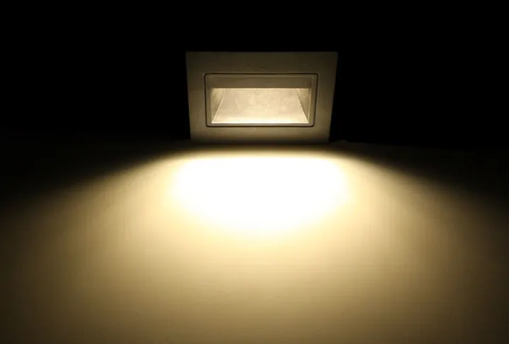 100-240V%20Square%20LED%20Night%20Light%201.5w%20Recessed%20in%20Pathway%20Wall%20Footlight%20led%20Staircase%20/%20Step%20Warm%20%20/%20Cool%20White%20/%20Blue%20Light%20-%20Image%202