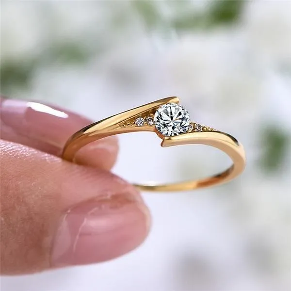 Love%20Crystal%20Woman%20Finger%20Ring%20-%20Image%202