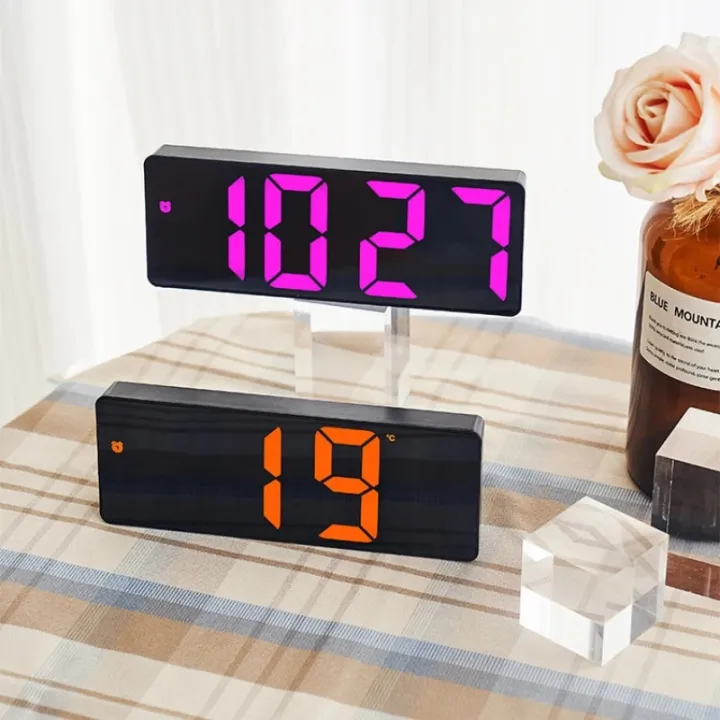 Modern%20Simplicity%20LED%20Digital%20Wall%20Clock%20Temperature%20Display%20Brightness%20Alarms%20Clock%20Wall%20Clock%20for%20House%20Home%20Office%20Decoration%20-%20Image%205