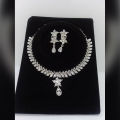 Neckless for Women inden Jewellery Necklace Set.