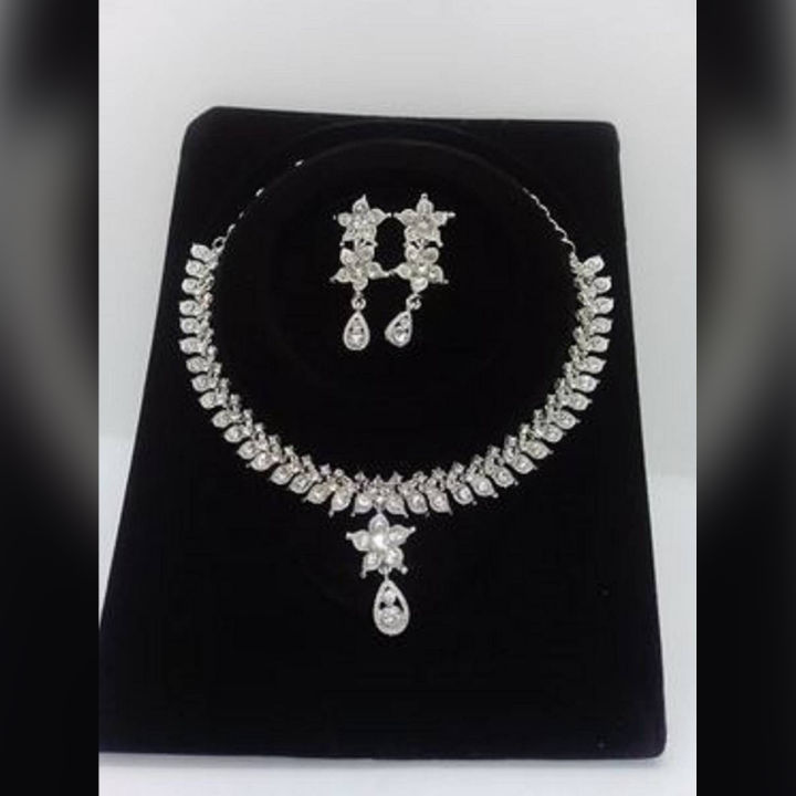 Neckless for Women inden Jewellery Necklace Set