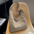 Large Capacity Tote Bags Women's New Trendy Shoulder Bag Simple And Versatile Commuter Bag Fashion Trendy Student Classroom Bags. 
