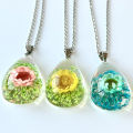 IVR Real Dried Flower Necklace Resin Jewelry With Yongsheng Flower In Resin Necklace Dried Flower For Women. 