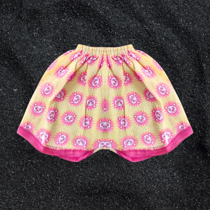 3%20PCS%20Printed%20Soft%20Cotton%20Half%20Pant%20for%20Baby%20Girls%20-%20Multicolor%20Combo%20Pack%20-%20Image%205