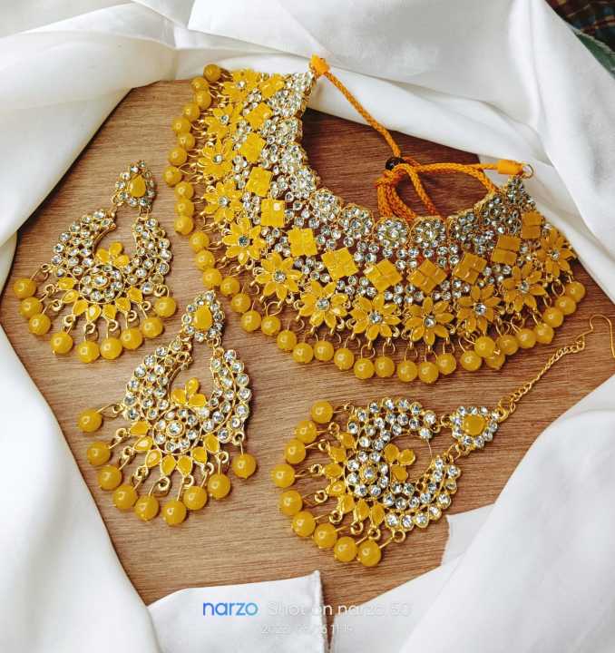 Bridal%20Gold%20Plated%20with%20pearl%20Necklace%20,tikli%20with%20earring%20set%20for%20women%20-%20Image%202