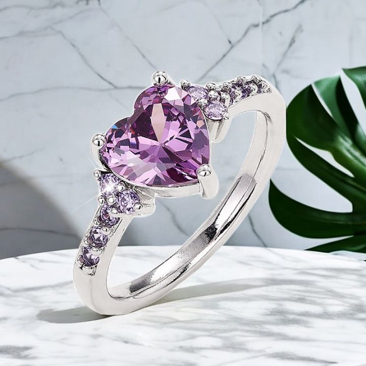 Fashion Purple Heart Cubic Zircon Rings for Women Unique Wedding Engagement Accessories Fancy Lady Gift Romantic Trendy Jewelry