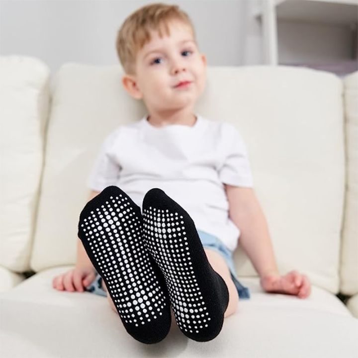 6%20Pairs/Lot%20Fashion%20Children%20Socks%20Grip%20Crew%20Socks%20with%20Non%20Slip/Anti%20Skid%20Soles%20for%20Baby%20Infants%20Toddlers%20Kids%20Boys%20Girls%200-7y%20-%20Image%206