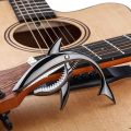 Shark Guitar Capo Zinc Alloy Capo with Pick ,Silver.