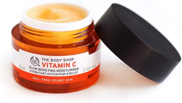 The%20Body%20Shop%20Vitamin%20C%20Glow%20Boosting%20Moisturiser%20Cream%2050ML%20UK%20-%20Image%203
