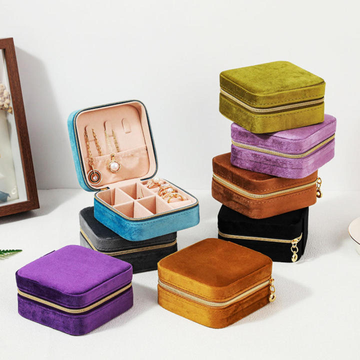 Velvet%20Jewelry%20Box%20Travel%20Portable%20Jewel%20Box%20Small%20Ring%20Packaging%20Jewelry%20Storage%20Box%20Jewelry%20Box%20-%20Image%203