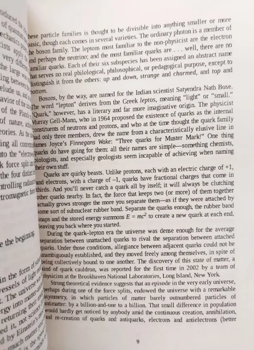 Astrophysics%20for%20People%20in%20a%20Hurry%20by%20Neil%20deGrasse%20Tyson%20-%20Premium%20Quality%20-%20Paperback%20-%20Image%204