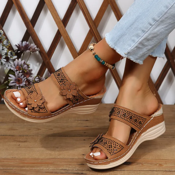 Summer%20Women%20Slippers%20Plus%20Size%20Women's%20Shoes%20Retro%20Roman%20Sandals%20Women%20Pu%20Casual%20Flower%20Wedge%20Sandals%20Platform%20Slippers%20Heel%20-%20Image%202