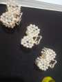 Hair Catch Clip Hair Claw Women Hairpins Metal Shark Clip Hair Accessories Girl Barrette Headwear. 