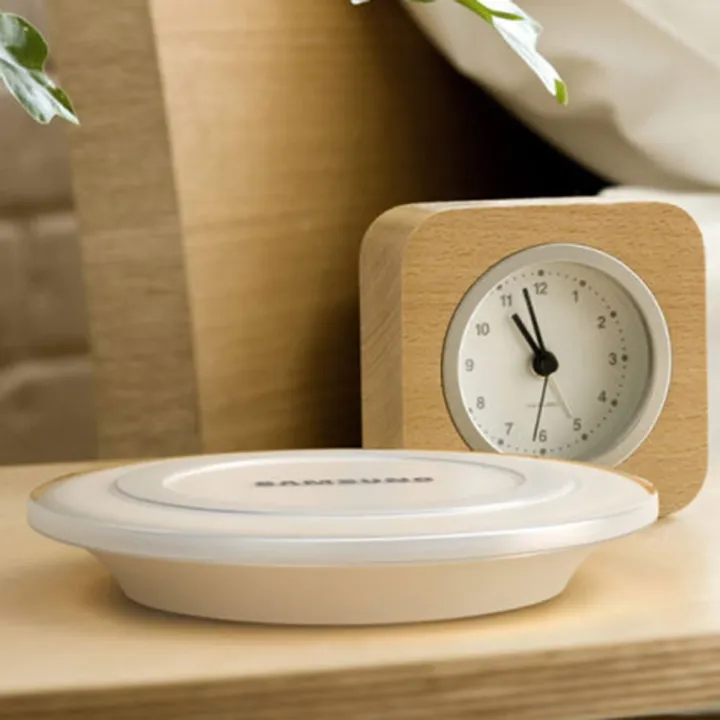 Galaxy%20S6%20Edge%20Wireless%20Charger%20Pad%20%E2%80%93%20White%20-%20Image%205