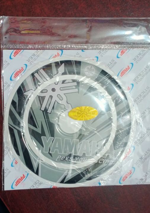 YAHAMA%20TANKI%203D%20UNIVERSAL%20Carbon%20Fiber%20motor%20bike%20sticker%20-%20Image%202