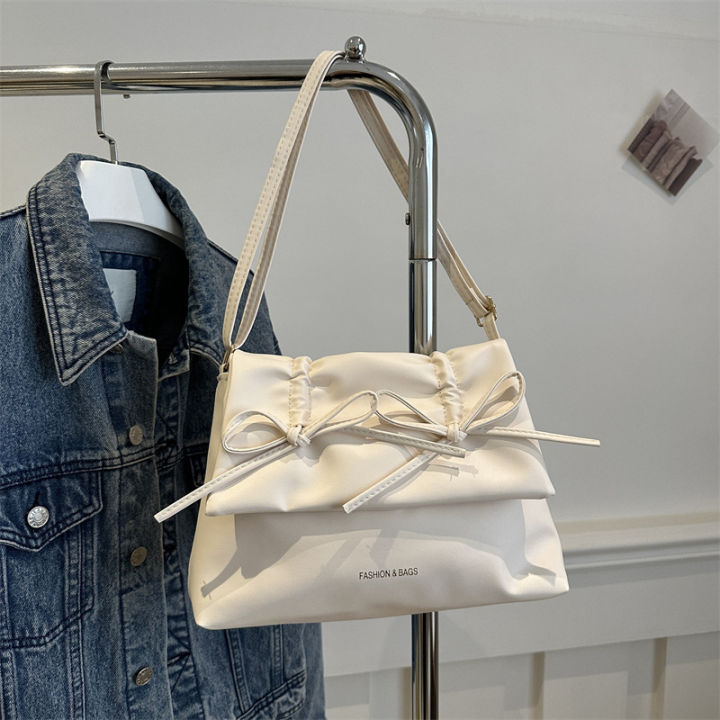Ballet%20style%20bow%20armpit%20bag%20women's%202024%20new%20large-capacity%20crossbody%20bag%20trendy%20foreign%20commuter%20tote%20bag%20-%20Image%204