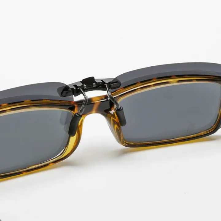 Polarized%20Clip%20On%20Sunglasses%20Driving%20Day%20Night%20Vision%20Lens%20Unisex%20Sport%20Fishing%20For%20Myopia%20Glasses%20Men%20Women%20Trip%20Travel%20Outdoor%20-%20Image%203