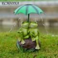 Resin Frog Statue Adorable Frog Couple Solar Light with Led Umbrella Sculpture Waterproof Uv Resistant Resin Construction Perfect for Gardens Garden Frog Figurine.