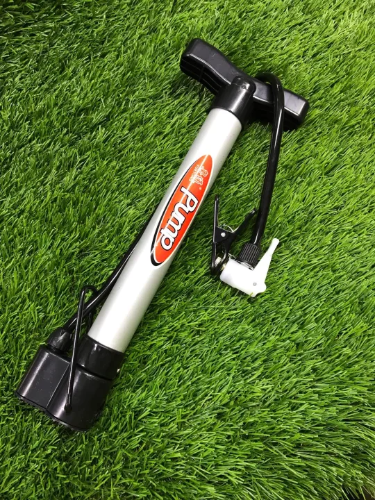 Pumper%204%20in%201%20Mini%20Hand%20&%20leg%20Pumper%20for%20Ball,%20Balloons,%20Cycle%20Tyre%20&%20air%20pilow.%20-%20Image%202