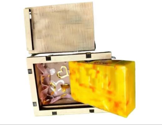 Hand%20Made%20Goat%20Milk%20Jafran%20Soap%20/%20Jafran%20Oil%20/%20Jafran%20Cream%20All%20Kinds%20of%20Zafran,Saffron,Jafran%20Product%20-%20Image%205