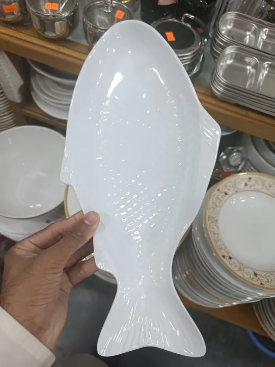 Fish%20Design%20Serving%20Dish%2016"%20Inch,%20Oven%20Proof%20melamine%20plait%20-%20Image%203