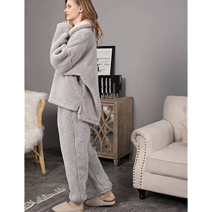 Fleece%20Pajamas%20for%20Women%20Soft%20Comfy%20Fluffy%20Pajamas%20Set%20Pullover%20Pants%20Loose%20Plush%20Warm%20Clothes%20for%20Winter%20Sleepwear%20-%20Image%204