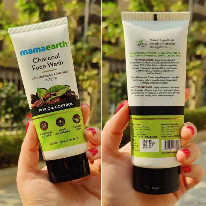 Mamaearth%20Charcoal%20Face%20Wash-100ml%20-%20Image%203