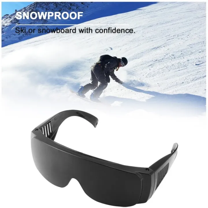 Safety%20Protective%20Dustproof%20Glasses%20Welding%20Safety%20Goggles%20Beauty%20Instrument%20-%20Image%203