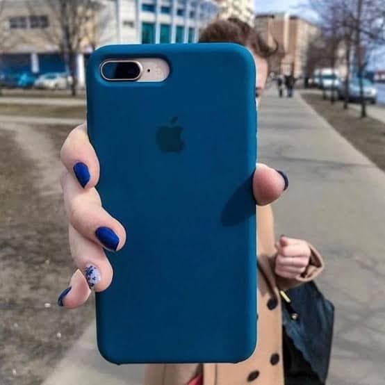 For%20IPhone%207%20Plus%20/%208%20Plus%20/%207+/8+%205.5"%20Luxury%20Silicone%20Protect%20Back%20Cover%20Soft%20Case%20%5BMaroon/Black/White%20Colour%5D%20-%20Image%204