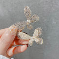 Ameesi Hair Clip Butterfly Shape Sparkling Bowknot Hair Clip. 