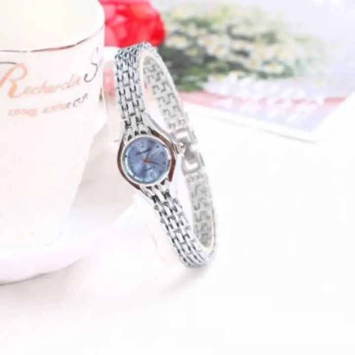 Golden%20Bracelet%20Watch%20for%20Women%20Small%20Dial%20Ladies%20Wristwatch%20Steel%20Elegant%20Quartz%20Female%20Clock%20-%20Image%205