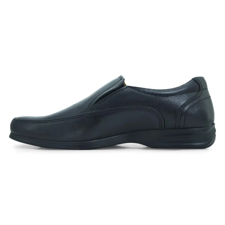 ZoneSlip-onFormalShoeinBlackbyBata%20-%20Image%204