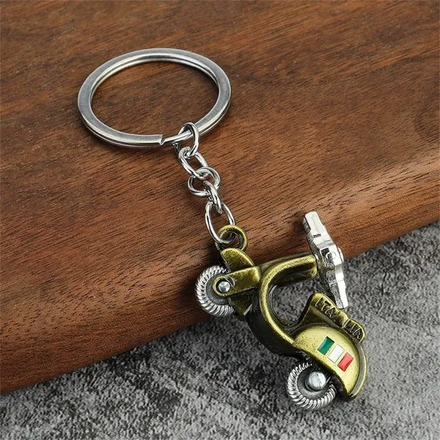 Creative%20metal%20scooter%20keychain%20personalized%20cool%20small%20battery%20pendant%20mini%20keychain%20pendant%20-%20Image%204
