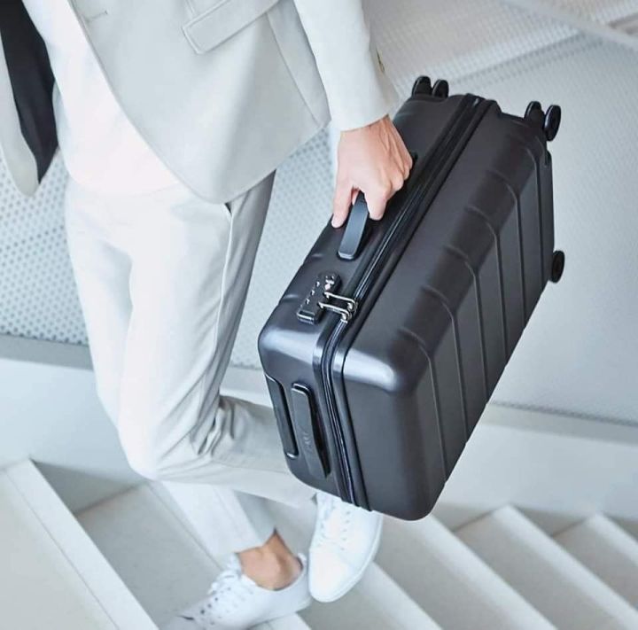 Xiaomi%20MI%20Classic%20Luggage%2020%20inch%20with%20TSA%20Lock%20System%20Mi%2020%E2%80%B3%20Trolley%20Suitcase%20-%20Image%203