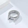 Wholesale Punk Animal Shape Spiked Defensive Rings for Men 18K Gold Plated Stainless Steel Hollow Cat Finger Rings. 