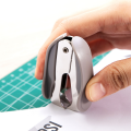 Deli	E0232 Staple Remover(Assorted). 