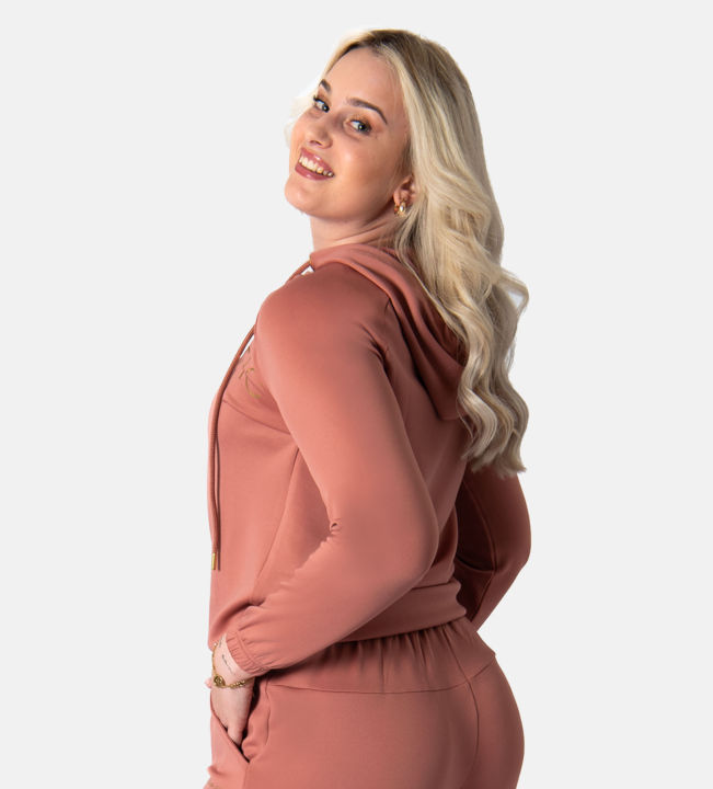 Leafletic%20Ladies%20Comfort%20Cropped%20Hoodie%20%7C%20Adjustable%20Pullover%20Hoodie%20for%20Women%20%7C%20Soft%20&%20Stretchable%20Activewear%20Sweatshirt%20%7C%20Stylish%20Hoodie%20for%20Girls%20-%20Image%204