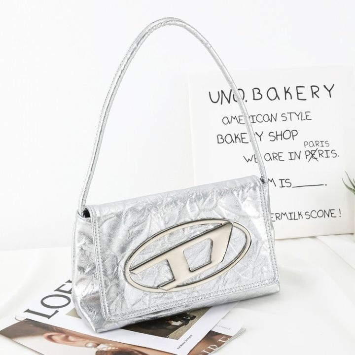 2023%20summer%20new%20cross-border%20fashion%20style%20bags,%20leather%20goods,%20shoulder%20bags,%20PU%20pleated%20personality%20women's%20shoulder%20bags%20-%20Image%204
