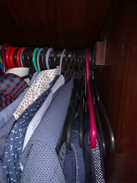 New%20plastic%20hanger%2012%20pcs%20-%20Black%20-%20cloth%20hanger%20-%20Image%206