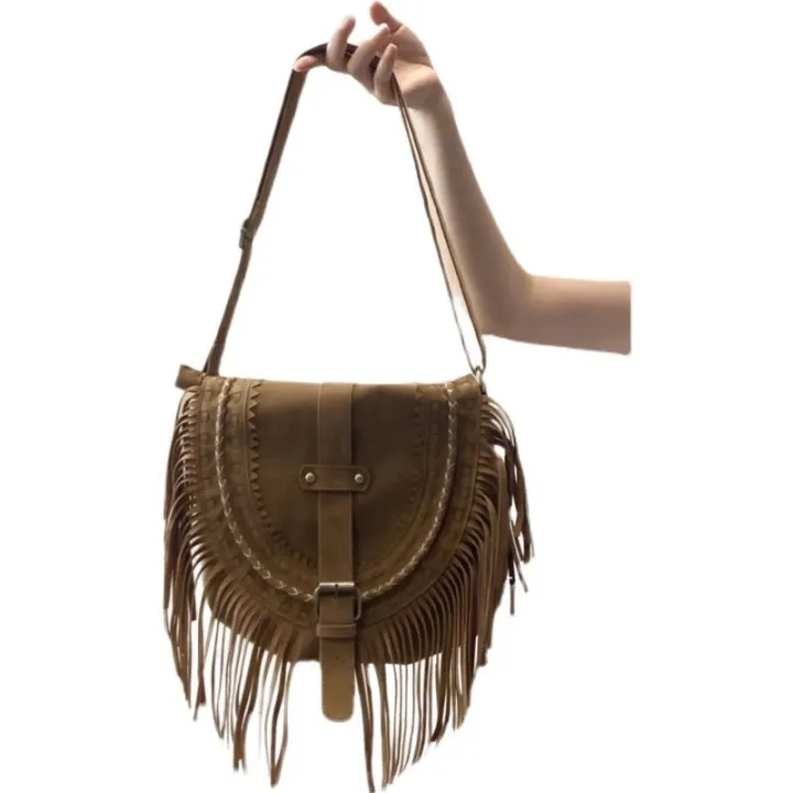 Xiaohongshu%20Same%20Style%20Suede%20American%20Hot%20Girl%20Tassel%20Bag%20Women's%20Retro%20Khaki%20All-Match%20Ethnic%20Style%20Messenger%20Bag%20Fashion%20-%20Image%203