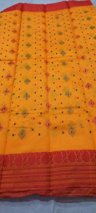 Gaye%20Holuder%20Sari%20-%20Tater%20Half%20Silk%20Sharee%20-%20Kom%20Dame%20Valo%20Maner%20Tat%20Shari%20-%20Budget%20Friendly%20Shares%20-%20Tat%20Share%20-%20%20Holuder%20Sharees%20-%20Biyar%20Gaye%20Holuder%20Saree%20-%20Paka%20Rong%20-%2012%20Hand%20Saree%20-%20Image%207