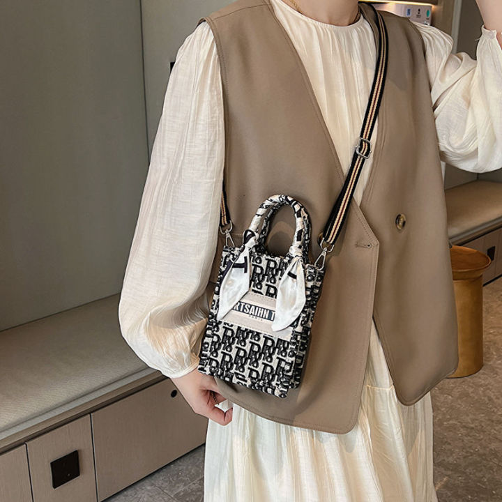 DIR%20Name%20Logo%20Embroidery%20Luxury%20Canvas%20Tote%20Bag%20for%20Women%20High%20Quality%20Ladies%20Designer%20Purse%20Customized%20Handbags%20Travelling%20Bag%20-%20Image%206