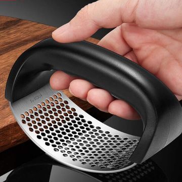 Garlic%20Press%20Cutter%20,%20Stainless%20Steel%20&%20Black%20Garlic%20Press%20Metal%20Ginger%20Garlic%20Chopper%20Crusher%20Garlic%20Cutter%20Creative%20Hand%20Press%20Garlic%20Tools%20Kitchen%20Gadgets.%20-%20Image%203