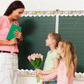 Floral Bulletin Border Tulip Flower Trim Border for School Classroom Blackboard Chalkboard 1 Roll.