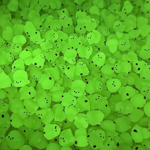 06%20pcs%20Luminous%20Cute%20Eggshell%20/Cartoon%20Chicken%20Night%20glow%20Egg/%20chick%20White%20Resin%20Car%20Decoration%20Accessories%20Car%20Ornaments%20Children%20Surprise%20Gift%20Glow%20at%20night%20-%20Image%204