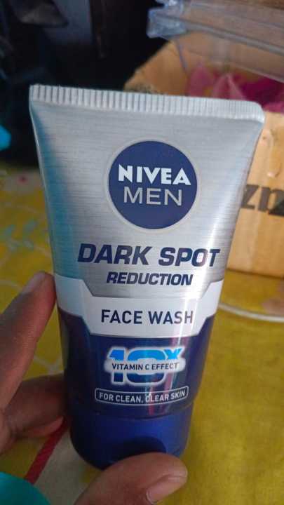 NIVEA%20MEN%20Dark%20Spot%20Reduction%20Face%20Wash-100gm%20(Indian)%20-%20Image%203