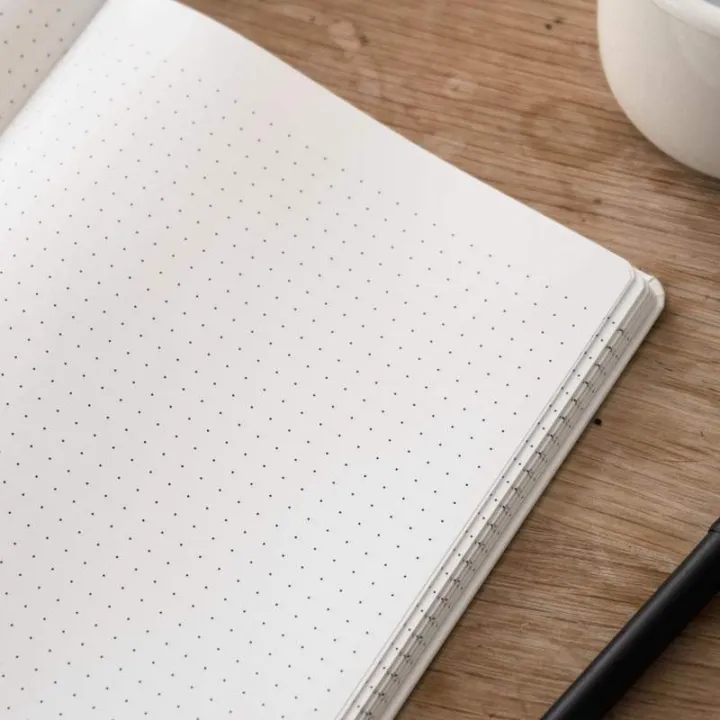 Papertree%20Dotted%20Notebook%20A5%20Size%20Black%20&%20Brown%20Cover%20-%20Image%207
