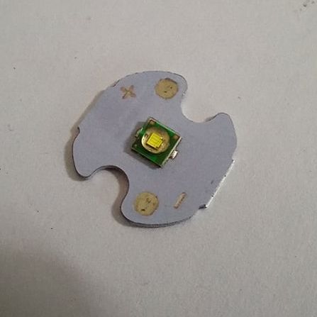 16mm%20Torch%20Light%20WHITE%20Color%203%20Watt%20LED%20Chip%203.1V%203.7V%203W%20With%20Metal%20Plate%20Heatsink%20Heat%20Sink%20Aluminum%20Base%2016mm%20PCB%20DIY%20For%20Torch%20Light%20LED%20Lights%20Bulbs%20-%20Image%203